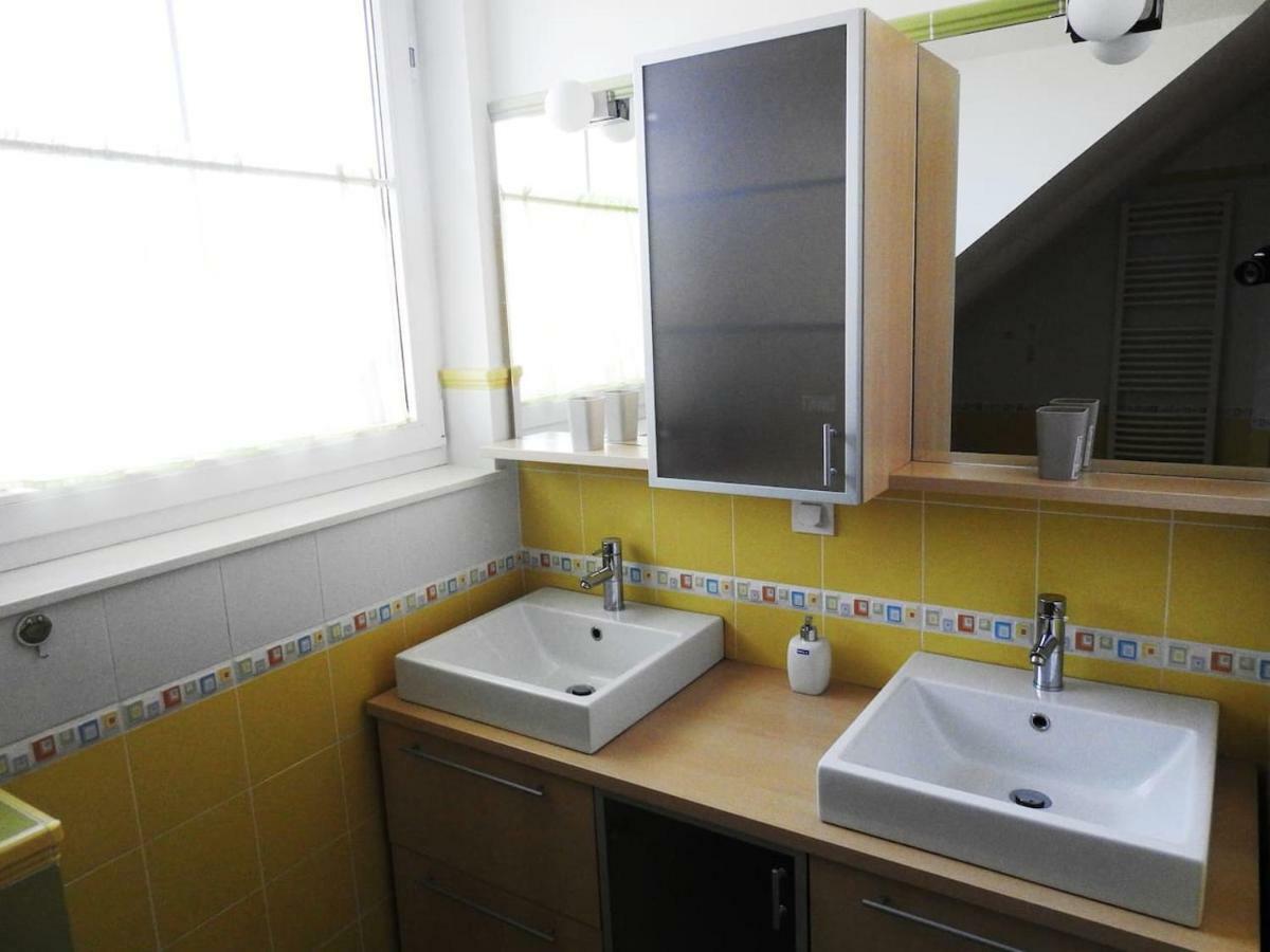 Апартаменты Natasha'S Garden House Dol pri Ljubljani Экстерьер фото